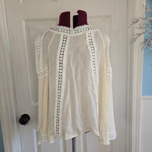 Anthropologie Maeve Delwen Open-Shoulder Cream Top